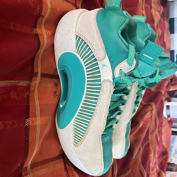 Nike Air Jordan XXXV Guo Ailun - Picture 3 of 6